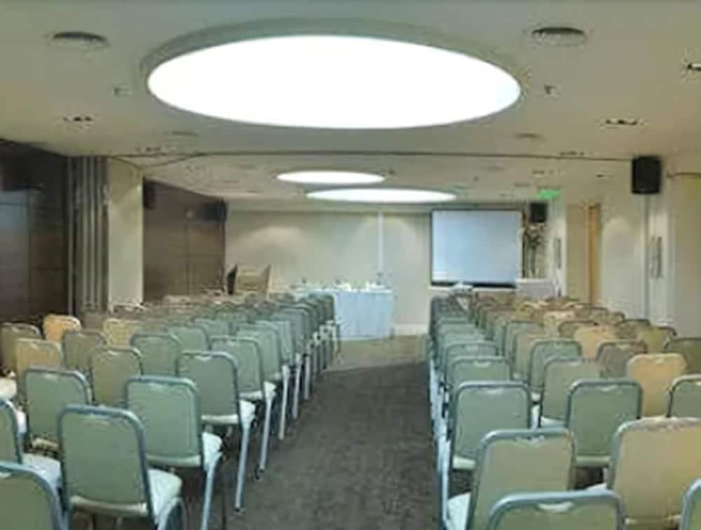 Howard Johnson La Canada Hotel & Suites Córdoba Business foto