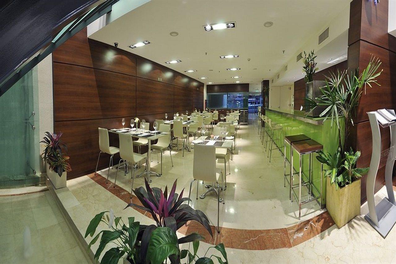 Howard Johnson La Canada Hotel & Suites Córdoba Exterior foto
