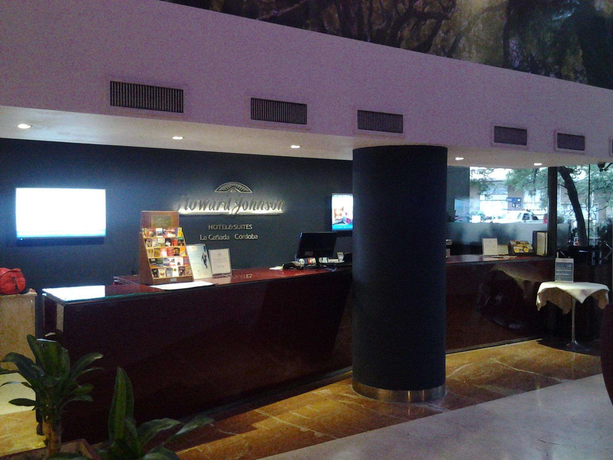 Howard Johnson La Canada Hotel & Suites Córdoba Exterior foto
